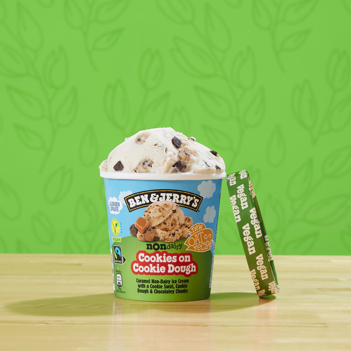 Cookies on Cookie Dough Non-Dairy Oat - Tub 4 / 7