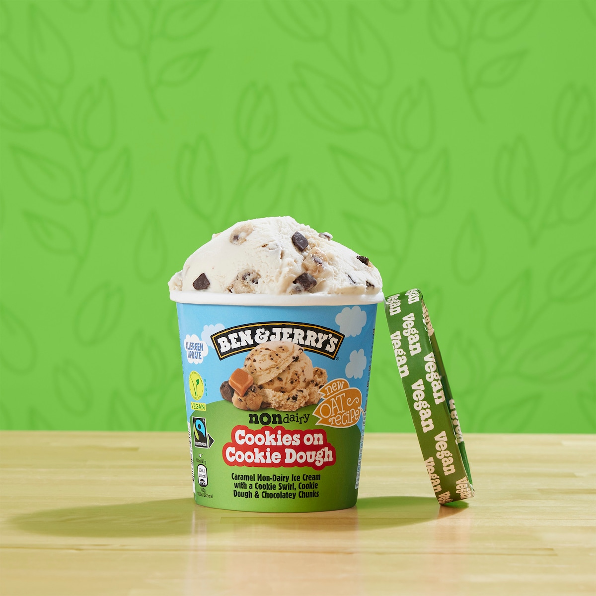 Cookies on Cookie Dough Non-Dairy Oat - Tub 4 / 7